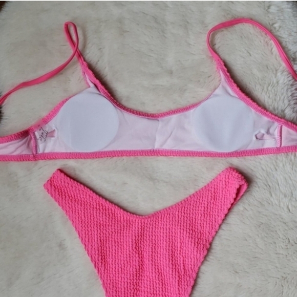 New Scrunchy Scoop Top and Brazilian Bottom Bikini Set Swimsuit Size M - Picture 7 of 7